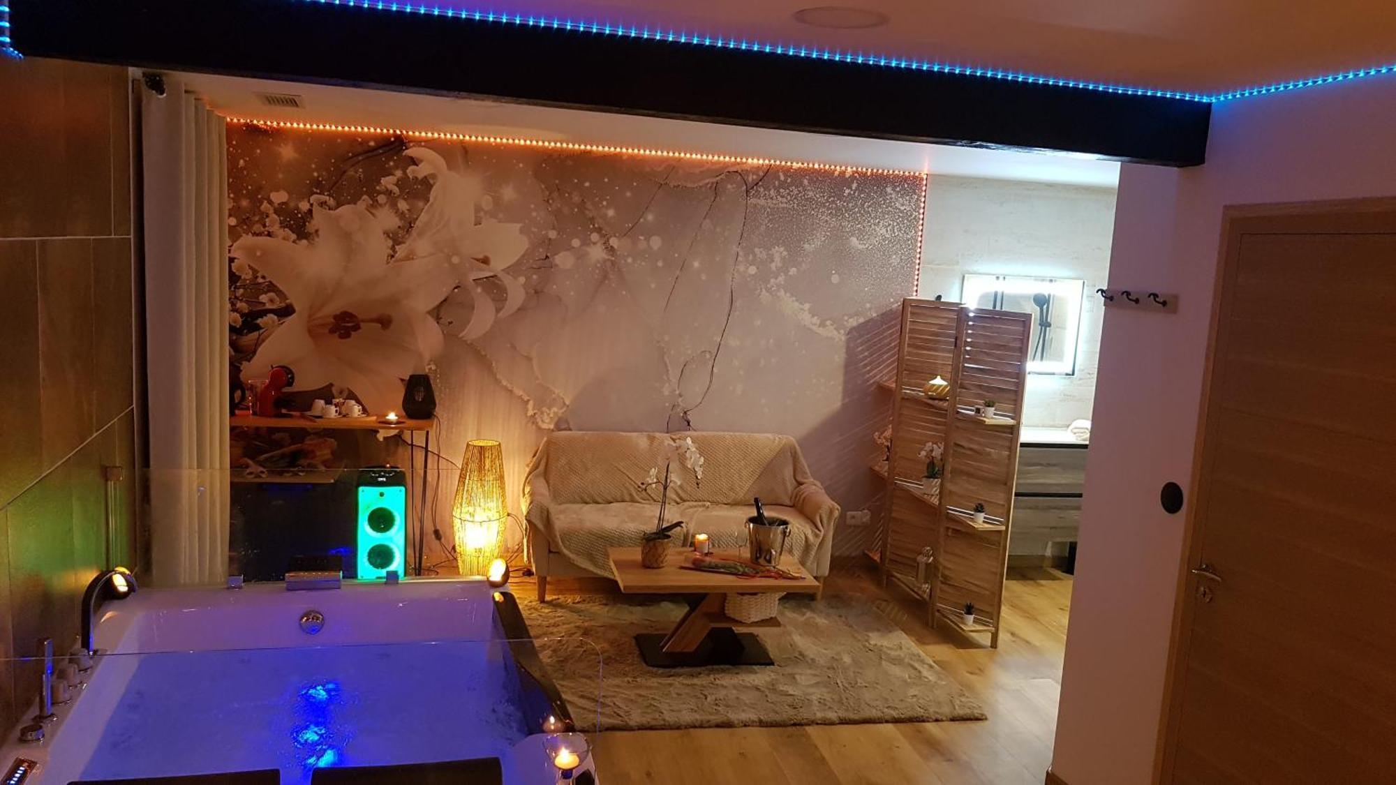 Love Room Jaccuzi Puisserguier Exterior foto